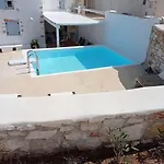 Elliah Casa de Férias