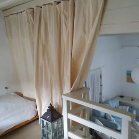 Elliah Semesterbostad