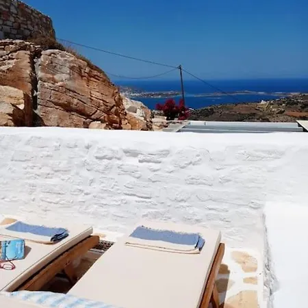 Elliah Semesterbostad *