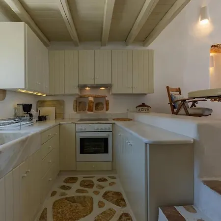 Elliah Semesterbostad Moni Christou Dasous