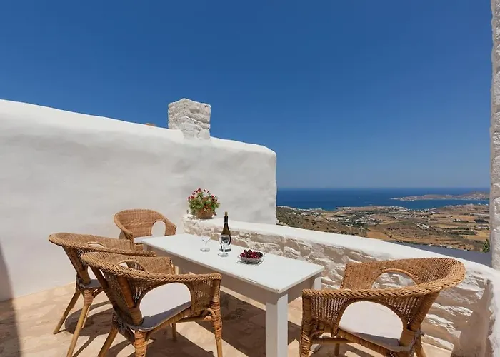 Elliah * Moni Christou Dasous